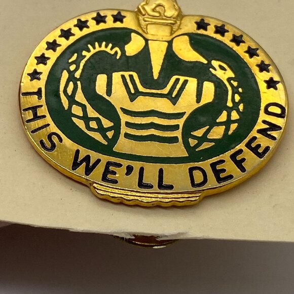US Army Drill instructor pin bags green gold enamel pin This we'll defend - Picture 2 of 5